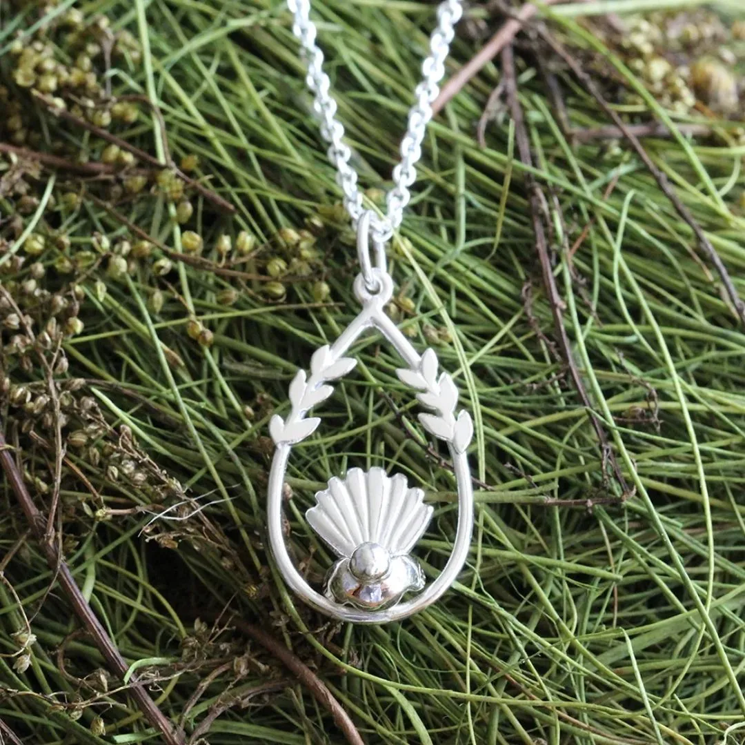 Fantail in Hoop Necklace