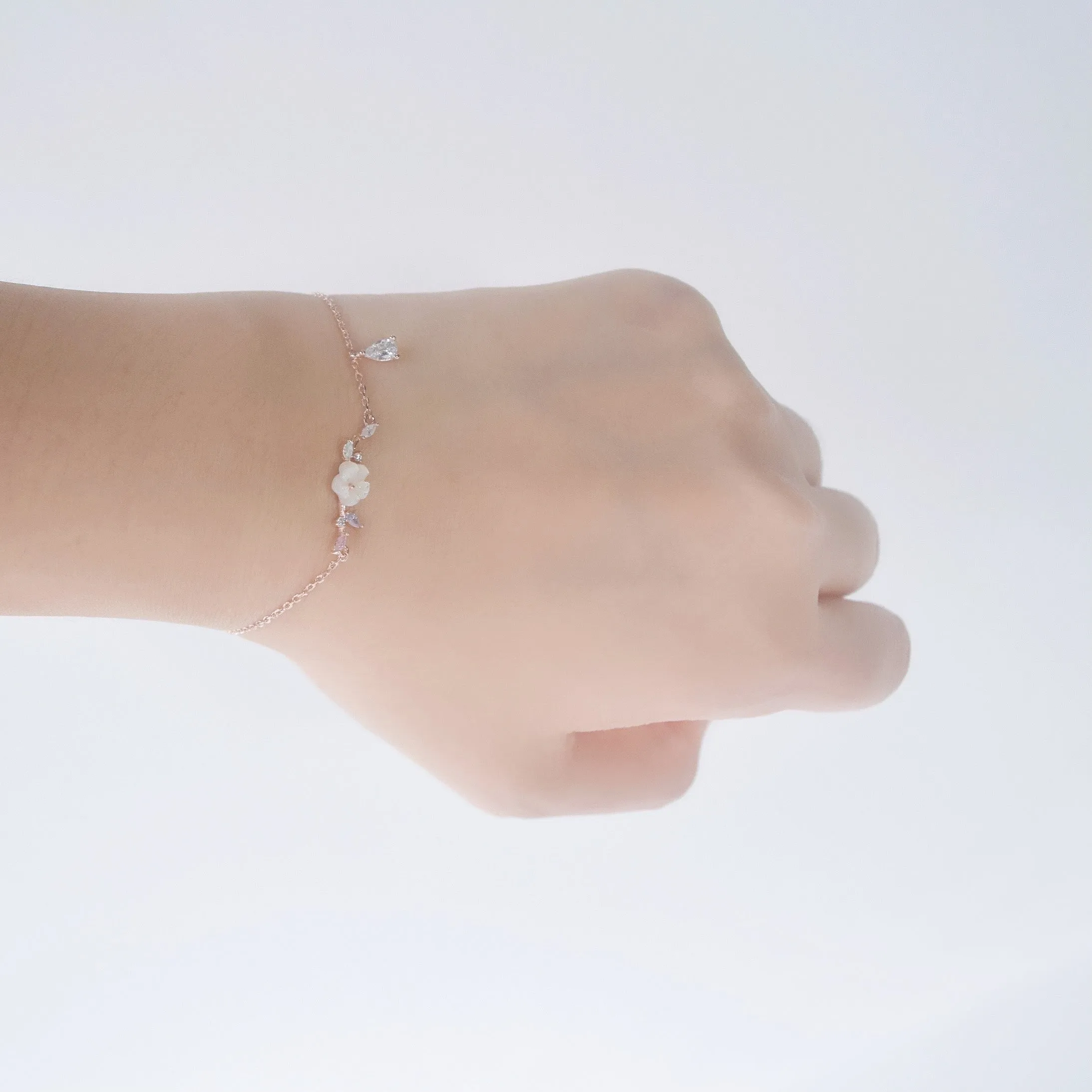 Rose Gold Winter Jasmine Bracelet